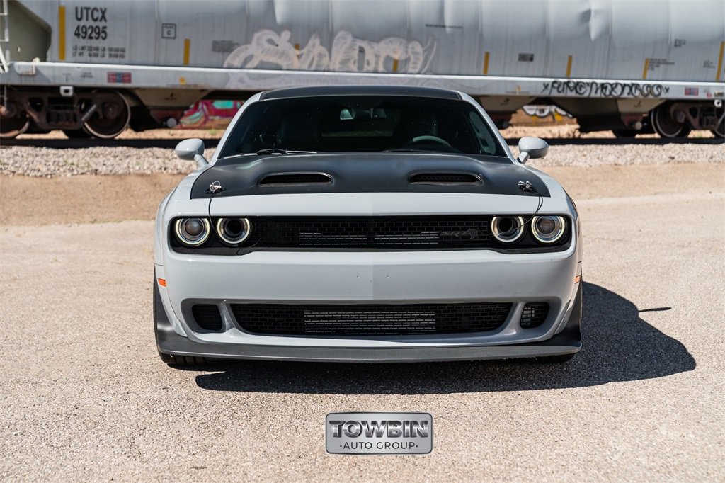 Used 2022 Dodge Challenger SRT Hellcat video 2