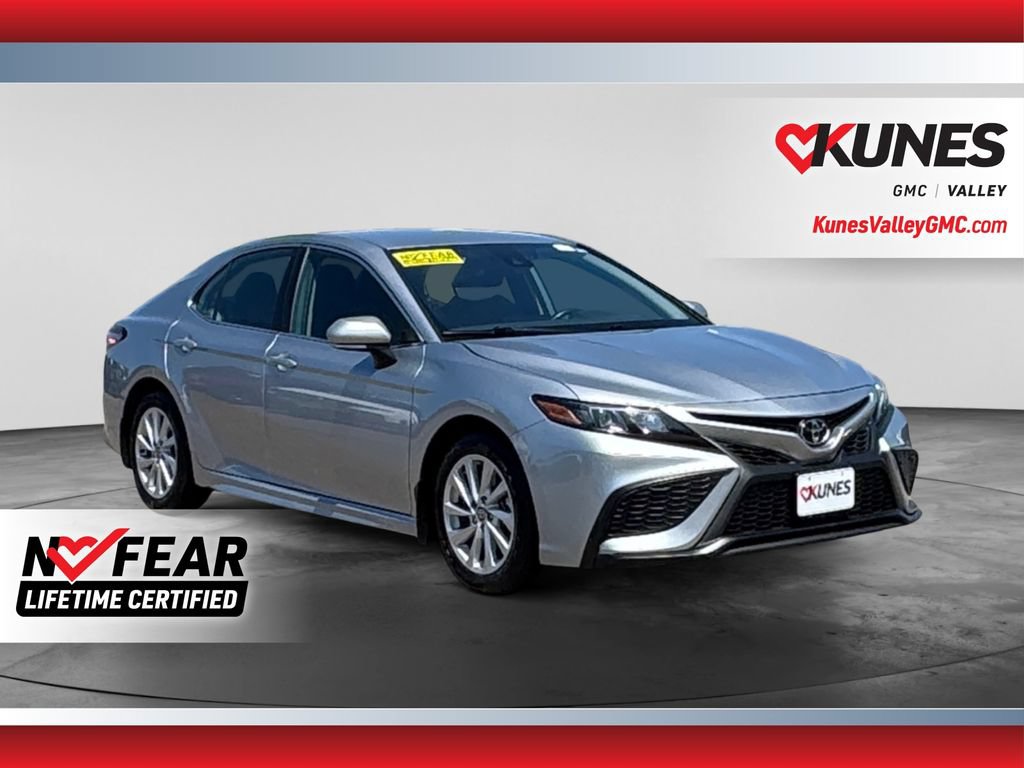 Used 2024 Toyota Camry SE