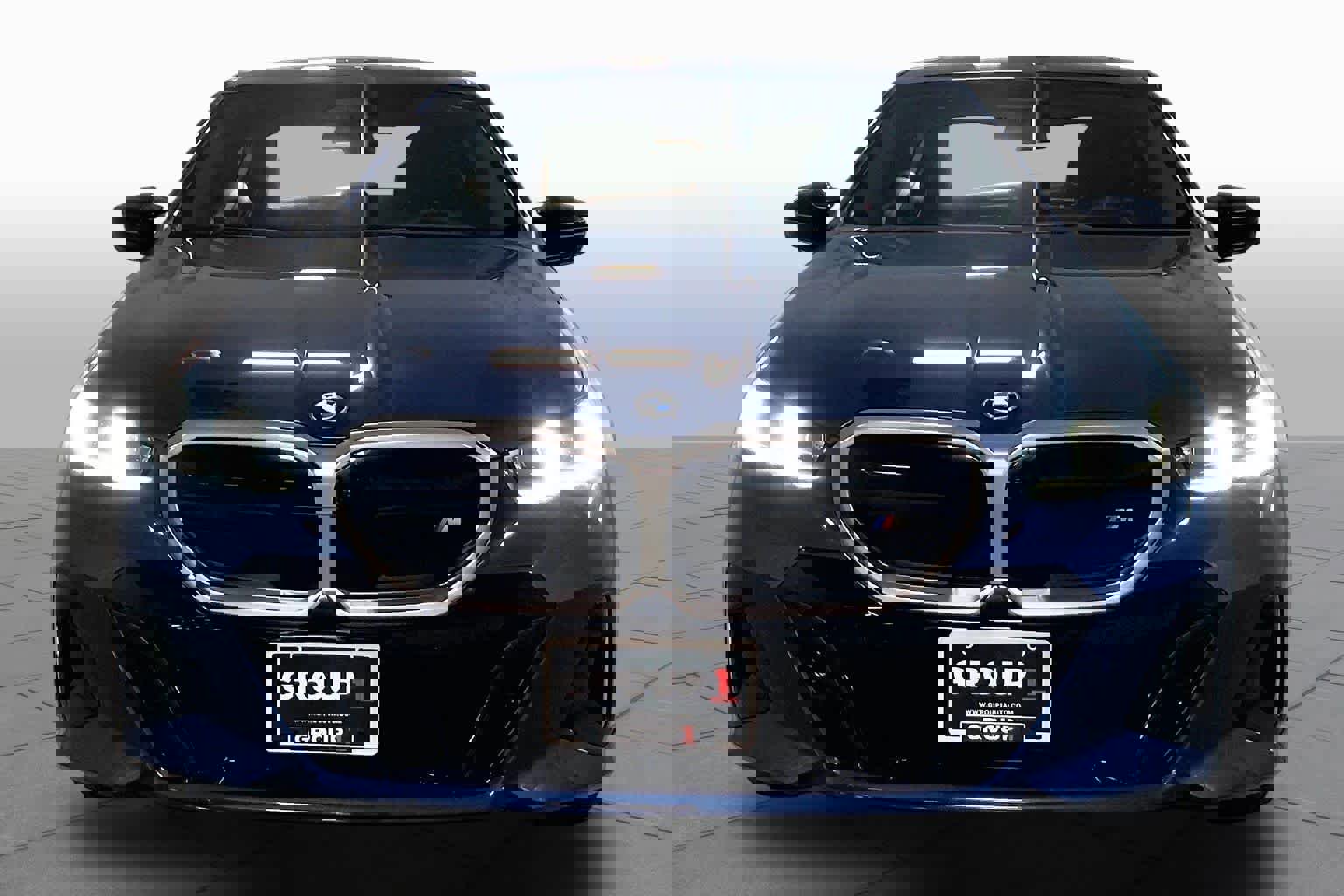 Used 2024 BMW i5 M60 image 3