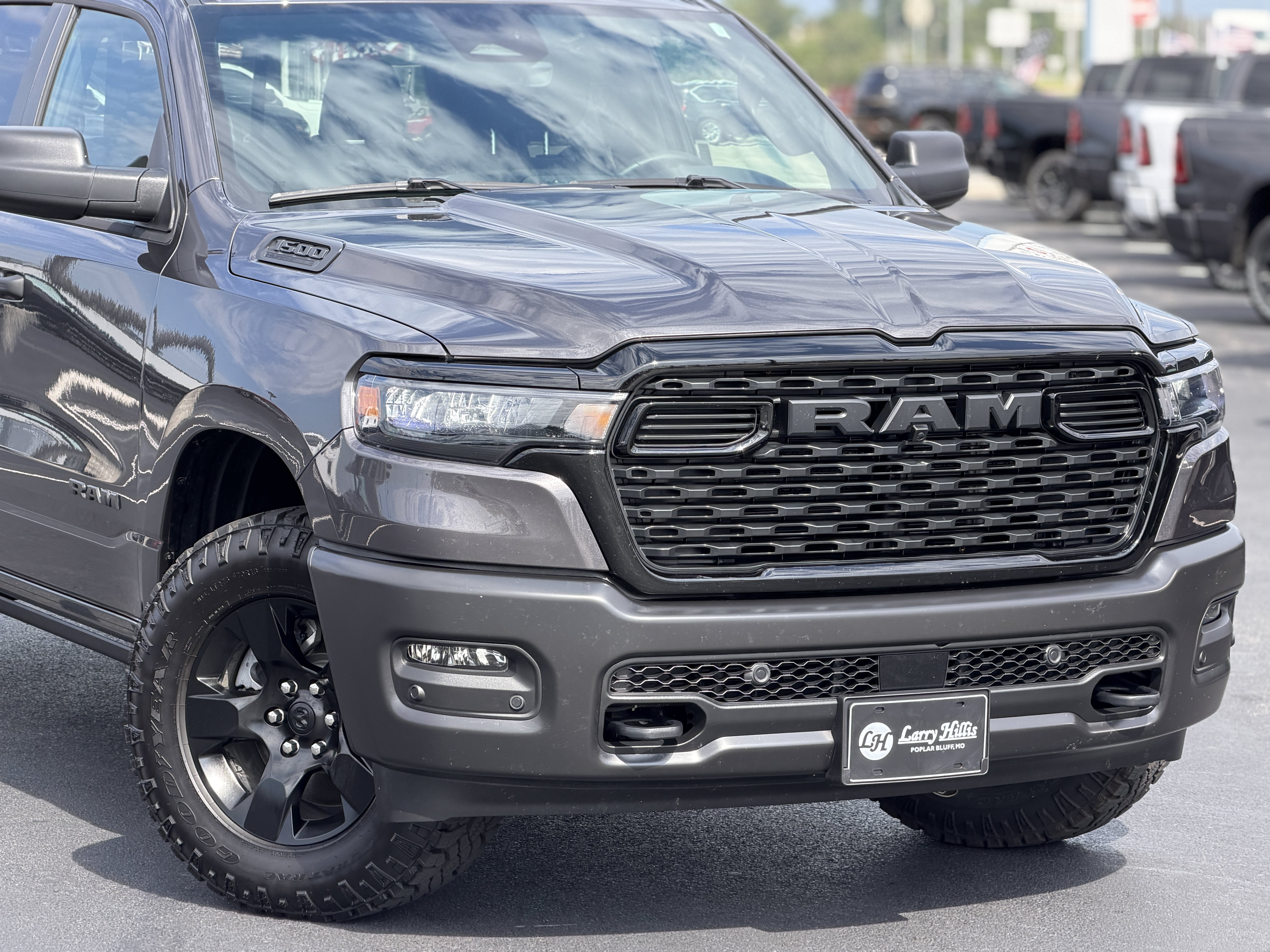 Used 2026 RAM 1500 Warlock AWD/4WD image 5