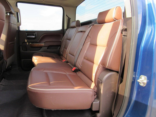 Used 2016 Chevrolet Silverado 2500 High Country w/ Duramax Plus Package AWD/4WD image 25