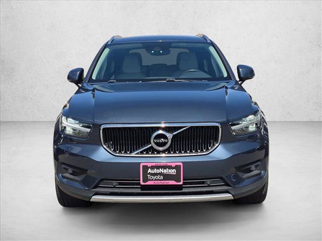Used 2021 Volvo XC40 T5 Momentum w/ Protection Package Premier AWD/4WD image 2