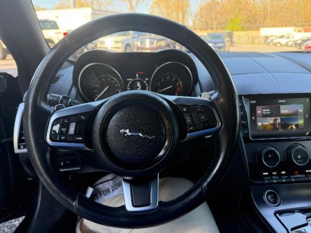 Used 2018 Jaguar F-TYPE Coupe image 21