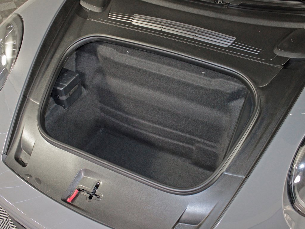 Certified 2025 Porsche 911 Carrera GTS image 12
