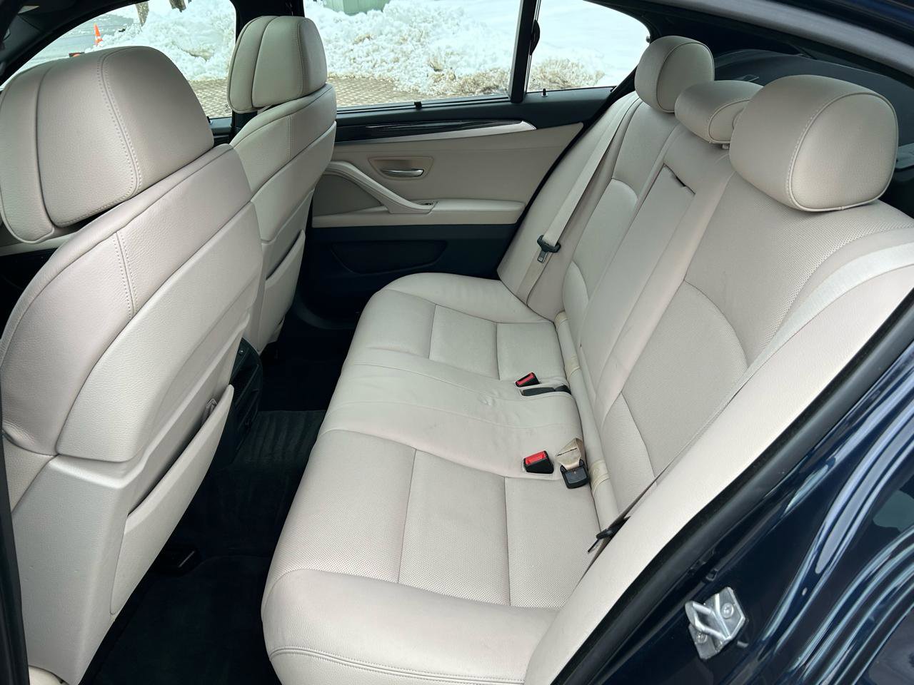 Used 2013 BMW 550i xDrive Sedan image 13