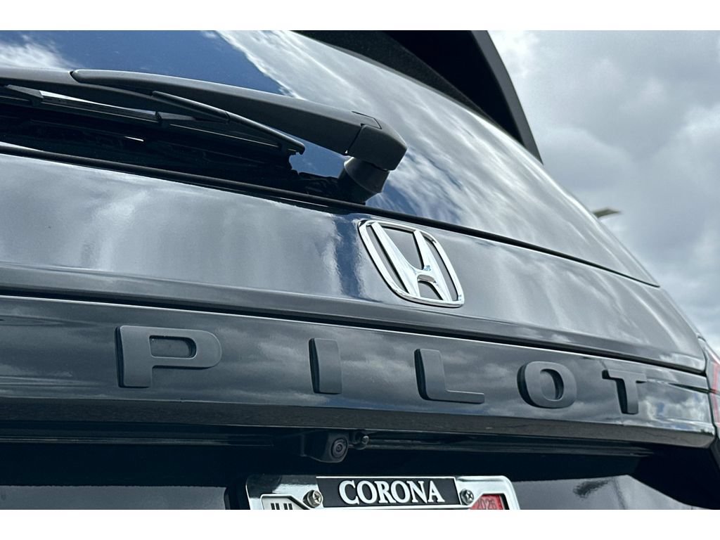 Certified 2025 Honda Pilot EX-L image 54