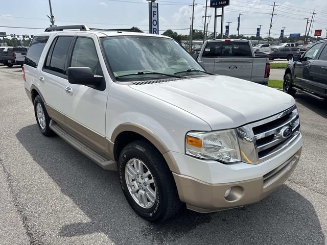 Used 2014 Ford Expedition XLT w/ Equipment Group 202A RWD image 3