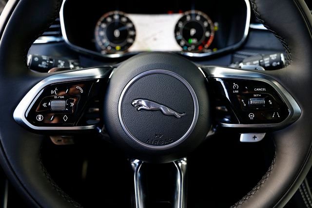 New 2026 Jaguar F-PACE R-Dynamic S AWD/4WD image 34