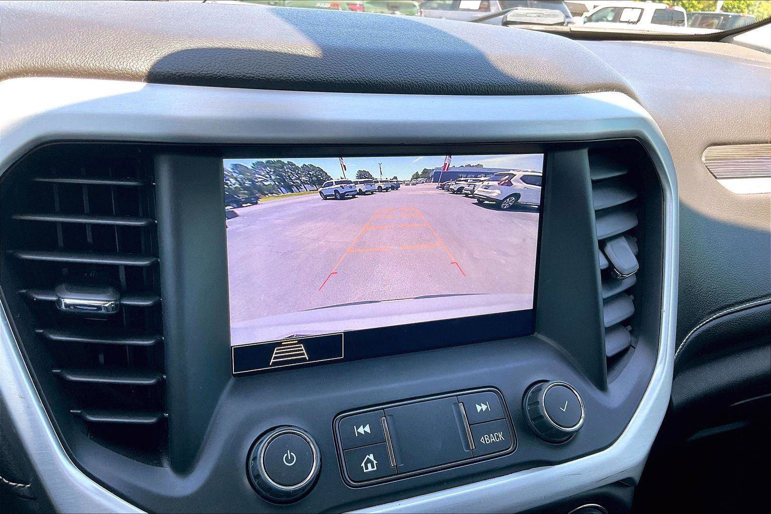 Used 2020 GMC Acadia SLT FWD image 22