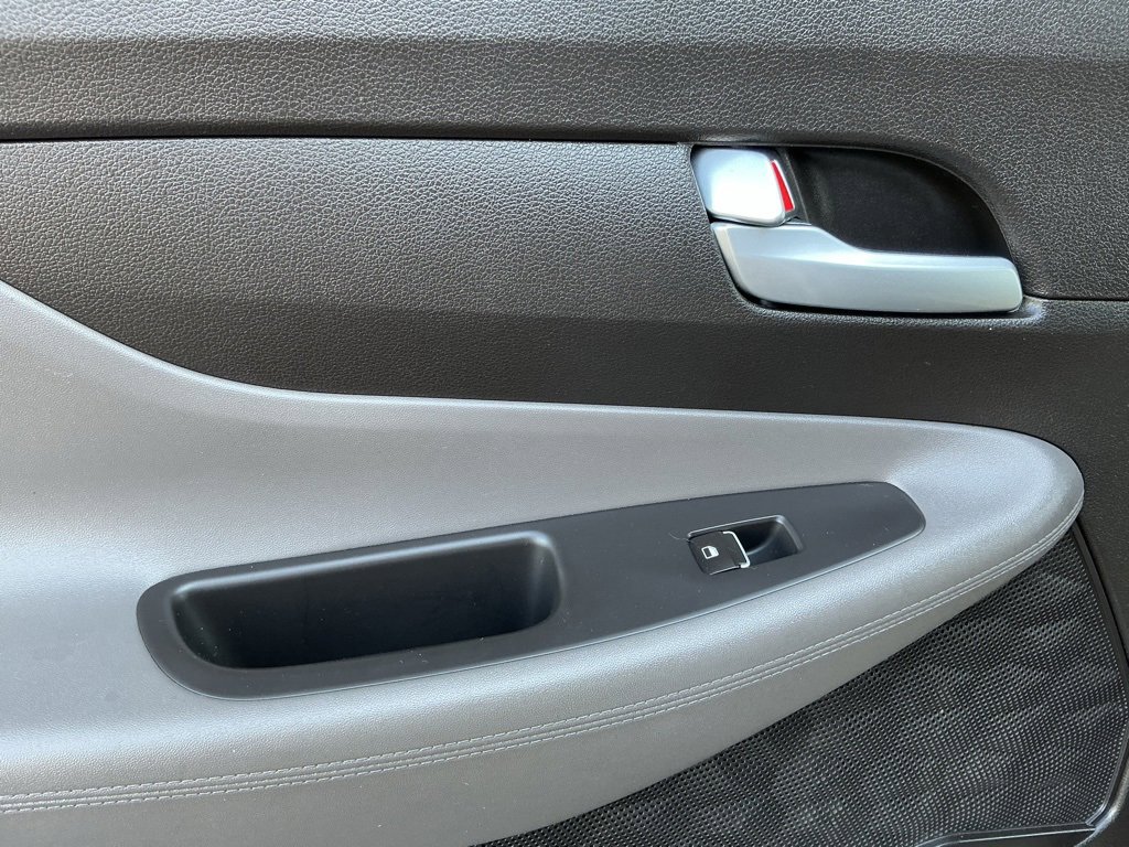 Used 2020 Hyundai Santa Fe SEL image 45