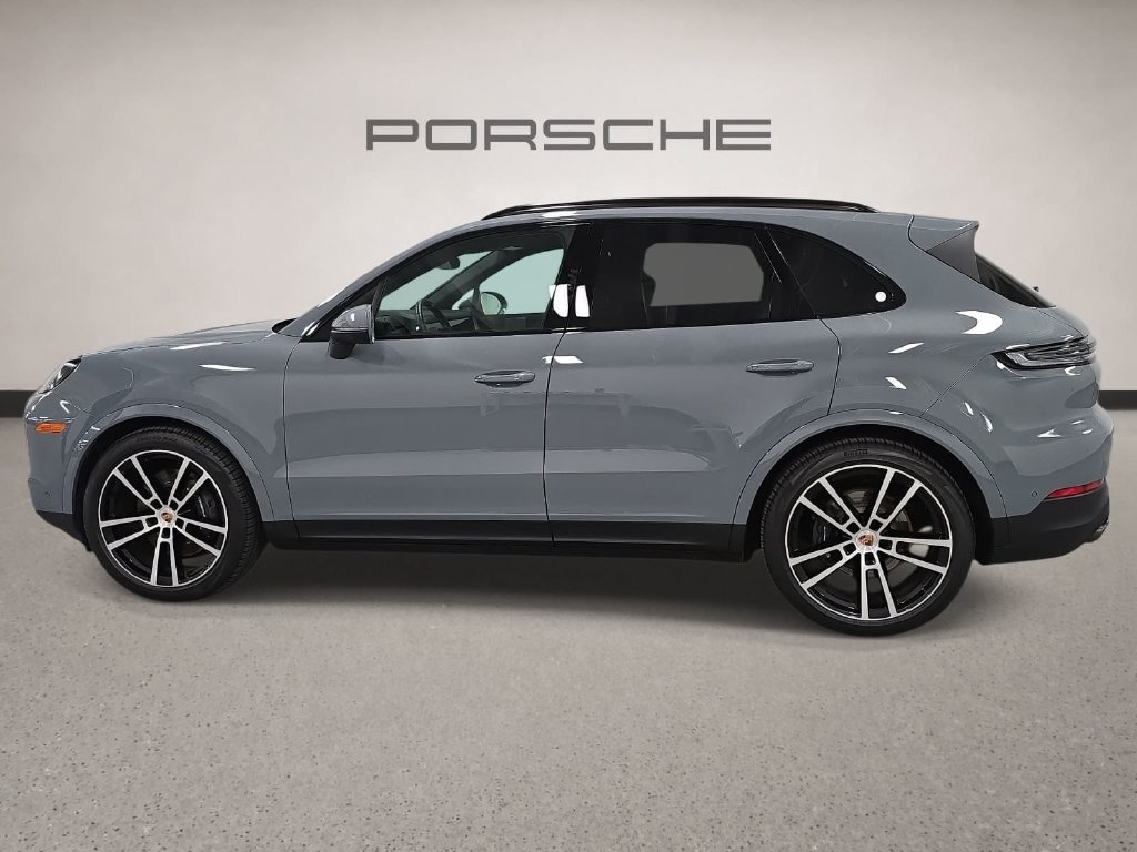 Certified 2026 Porsche Cayenne AWD/4WD image 2