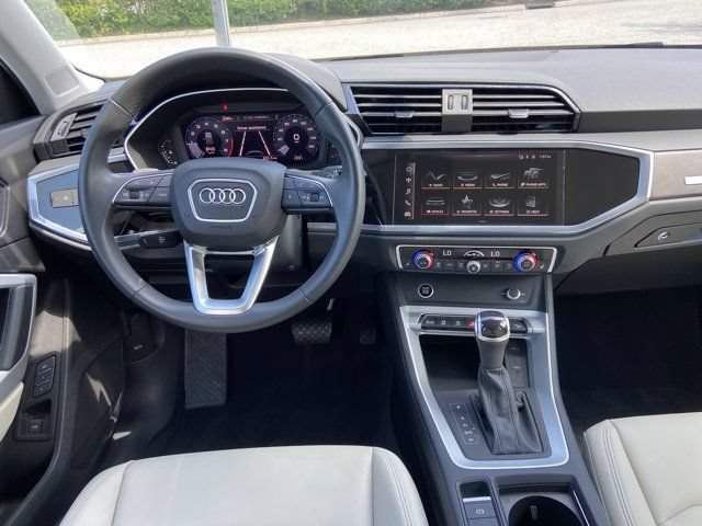 Used 2023 Audi Q3 2.0T Premium AWD/4WD image 14