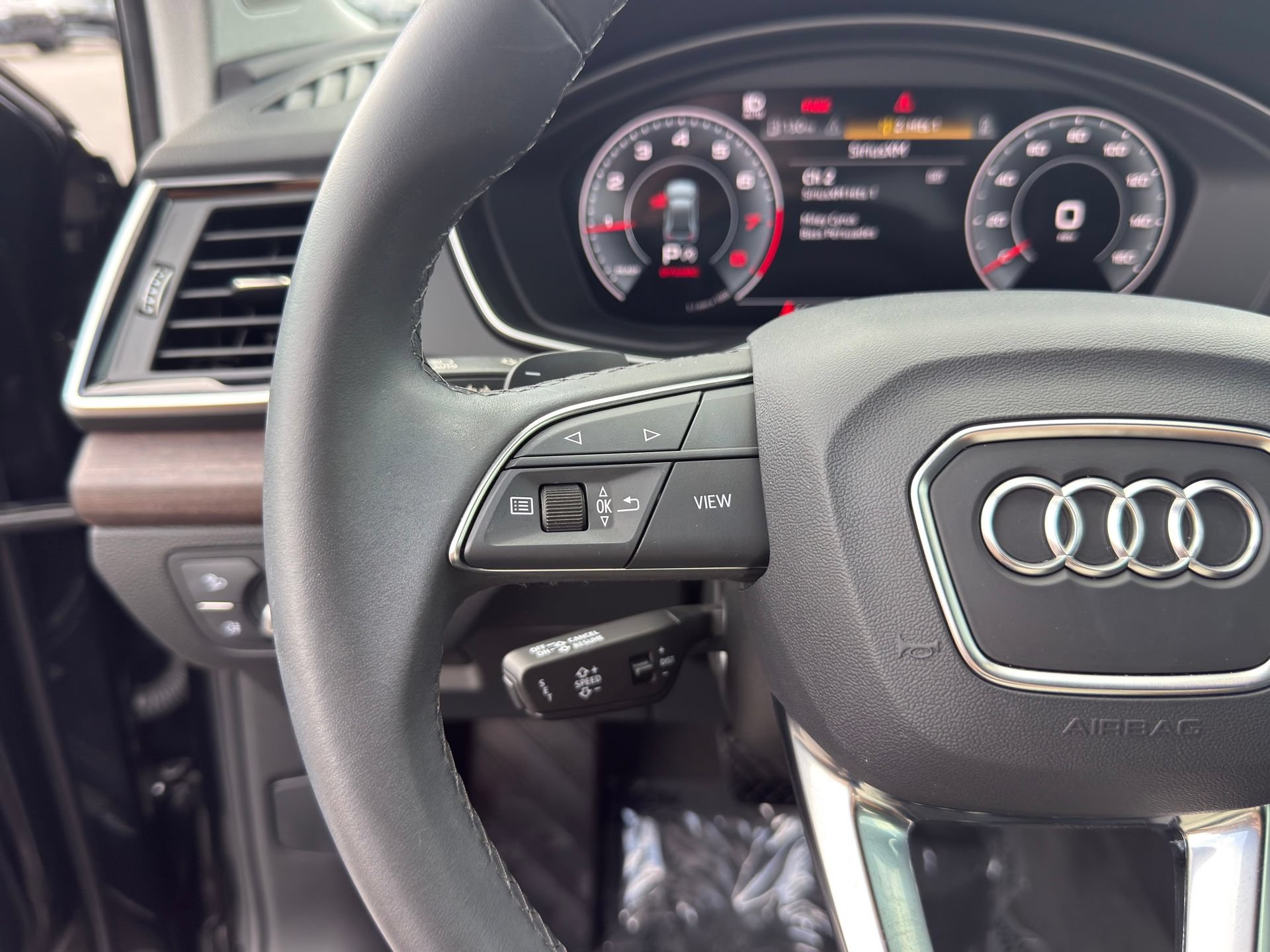 Used 2023 Audi Q5 2.0T Premium Plus w/ Premium Plus Package AWD/4WD image 19