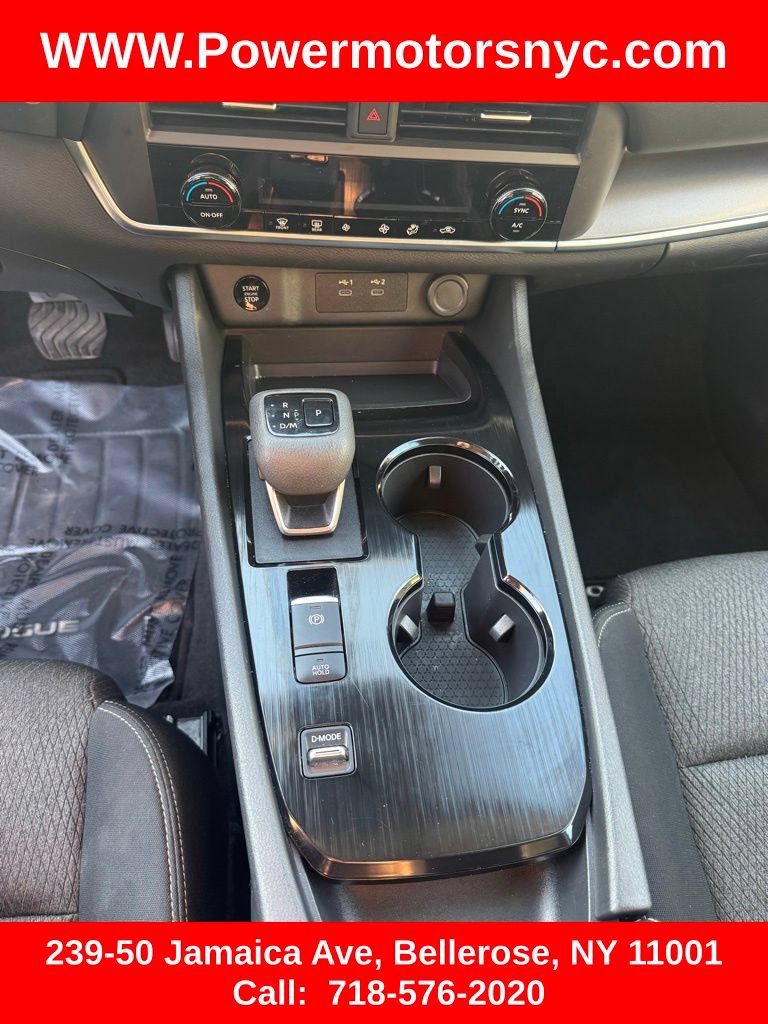 Used 2024 Nissan Rogue SV FWD image 32
