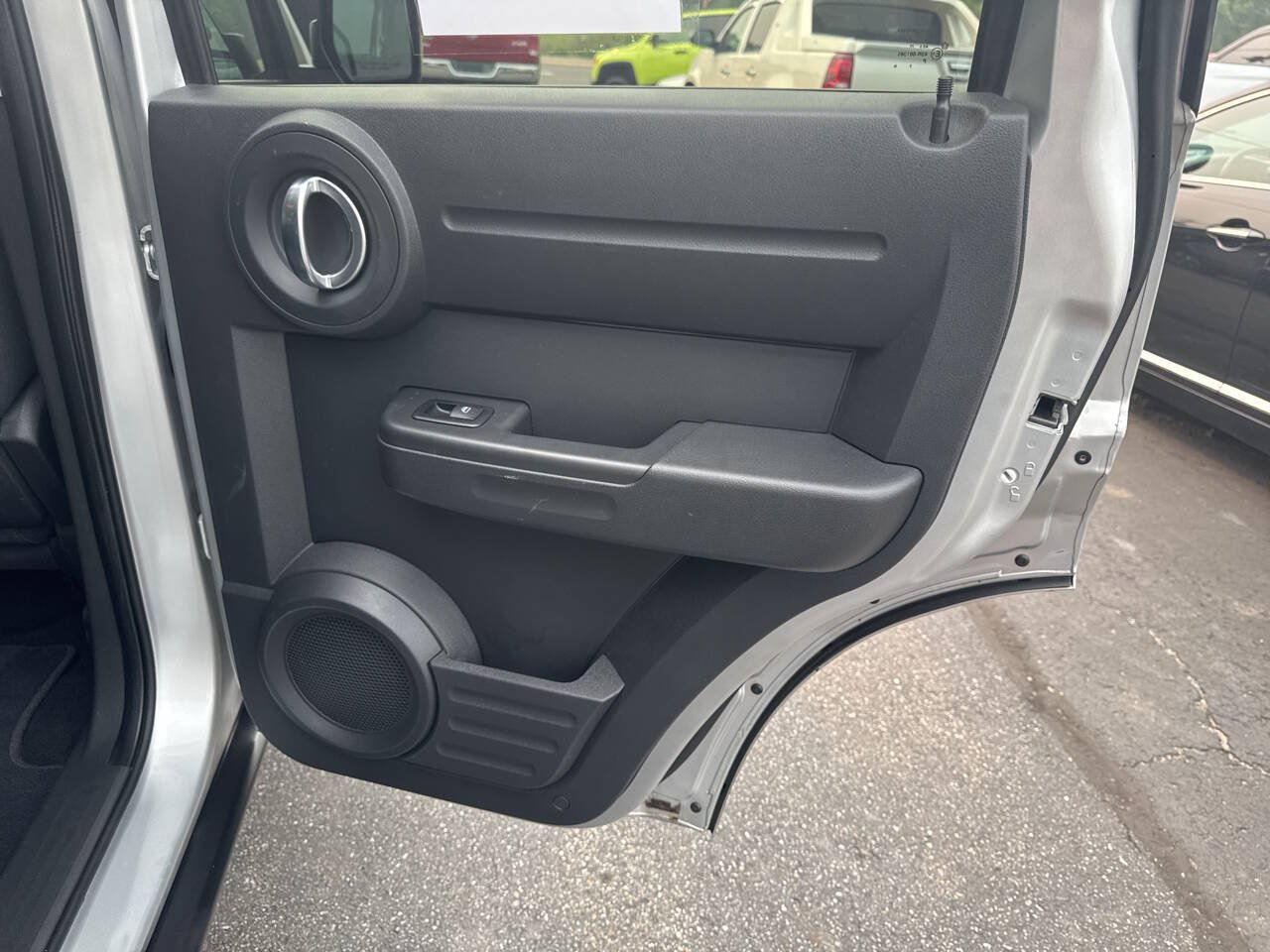 Used 2011 Dodge Nitro Heat w/ Popular Equipment Group AWD/4WD image 24