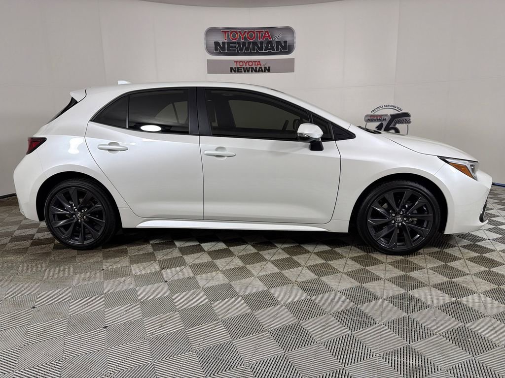 Used 2024 Toyota Corolla XSE image 2