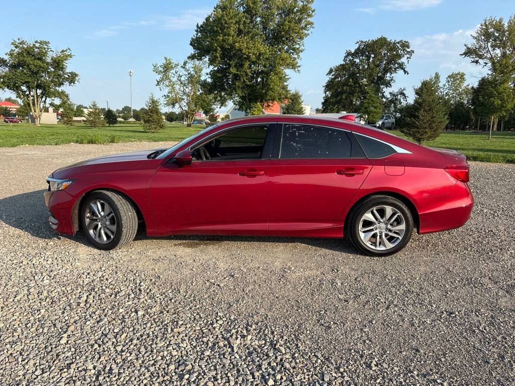 Used 2018 Honda Accord LX image 5