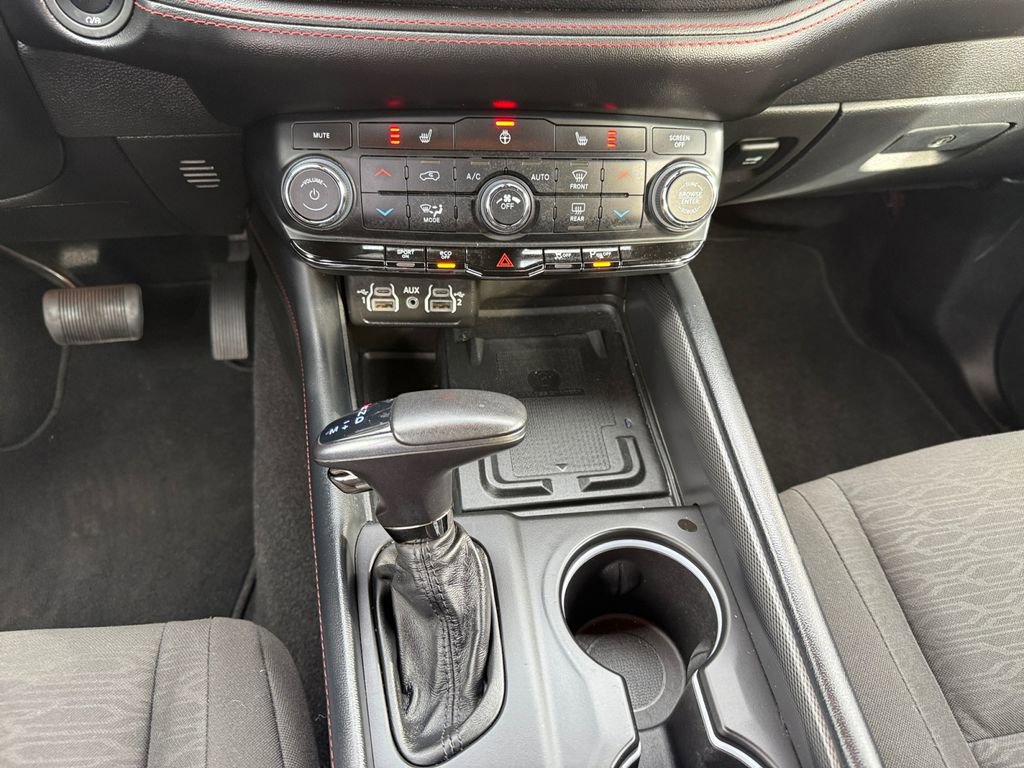 Certified 2023 Dodge Durango R/T image 13
