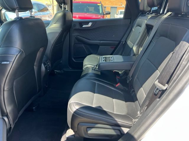 Certified 2020 Ford Escape Titanium AWD/4WD image 22