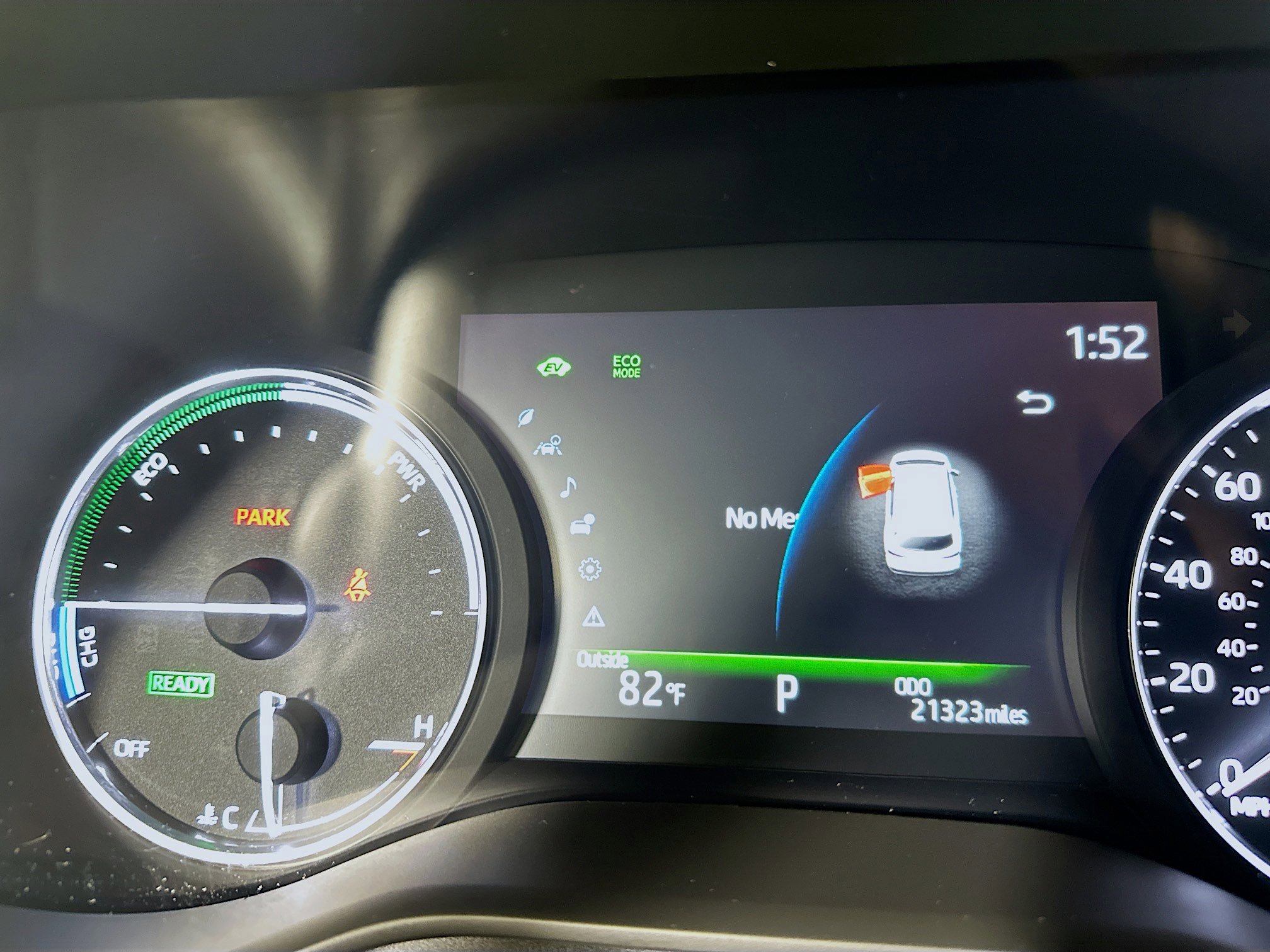 Used 2024 Toyota Sienna Platinum image 19