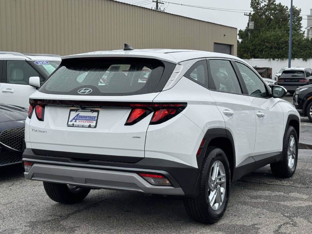 Certified 2026 Hyundai Tucson SE AWD/4WD image 8