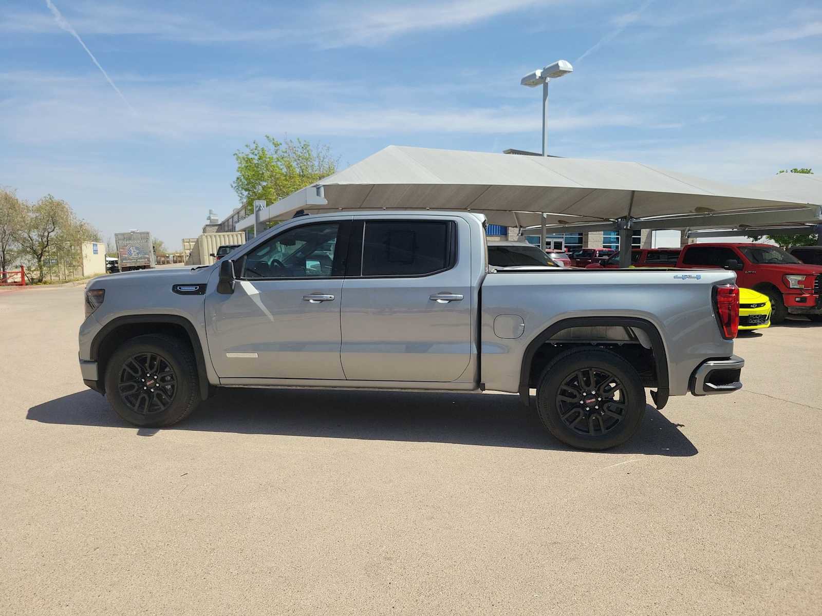 Used 2026 GMC Sierra 1500 Elevation image 6