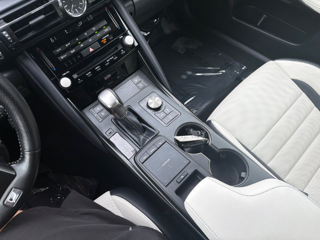 Used 2024 Lexus IS 350 F Sport AWD/4WD image 32