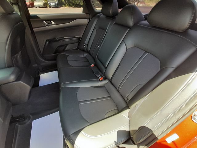 Used 2022 Kia K5 GT-Line AWD/4WD image 33