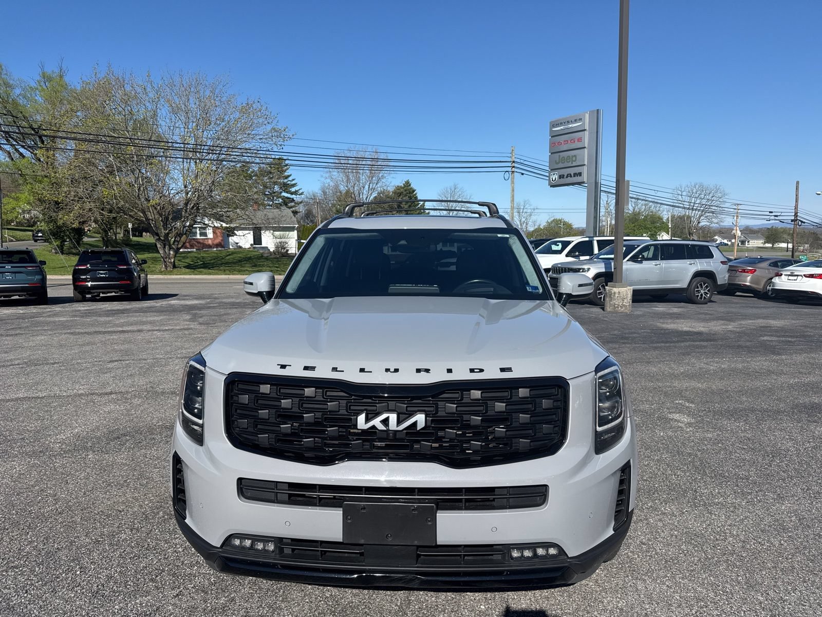 Used 2022 Kia Telluride SX w/ SX Prestige Package AWD/4WD image 8
