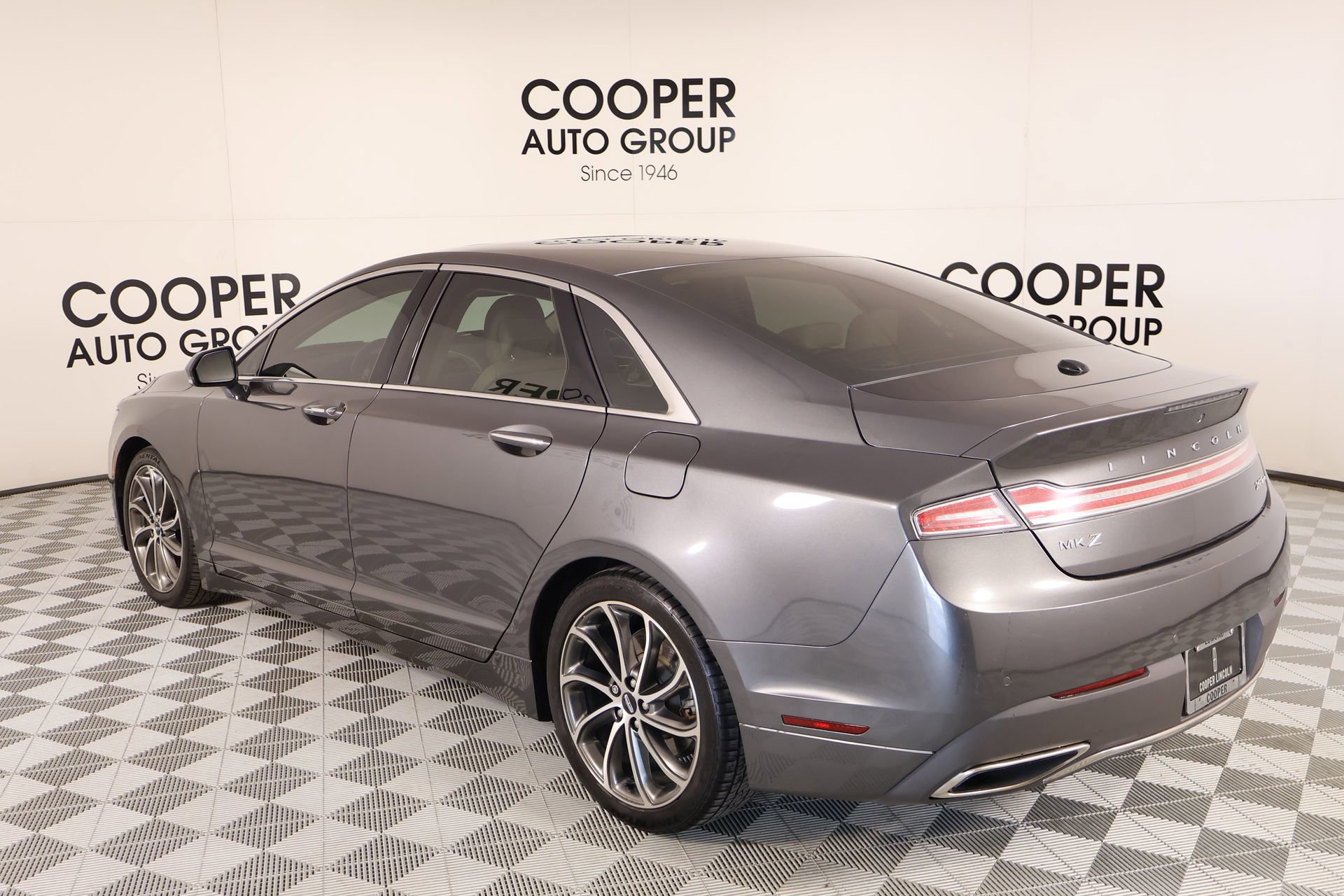 Used 2019 Lincoln MKZ Reserve w/ Reserve Plus Package image 23