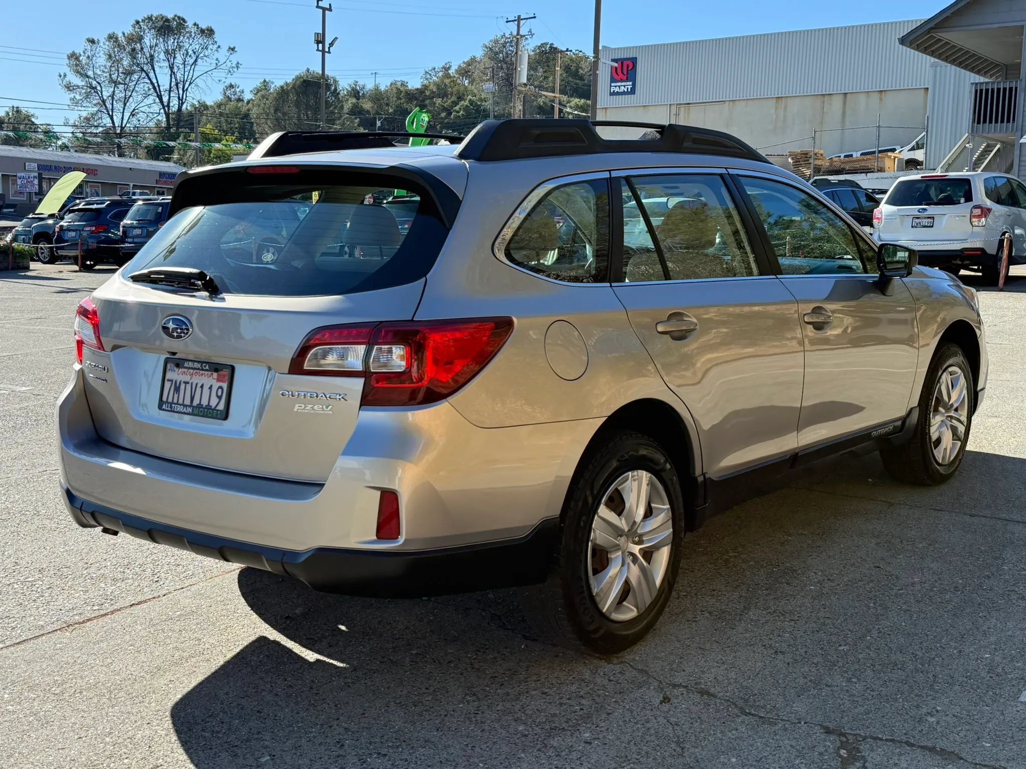 Used 2015 Subaru Outback 2.5i AWD/4WD image 7