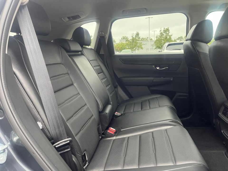 Used 2025 Honda CR-V EX-L image 29