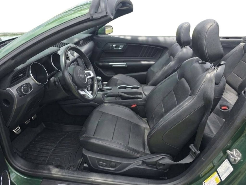 Used 2023 Ford Mustang Premium RWD image 27