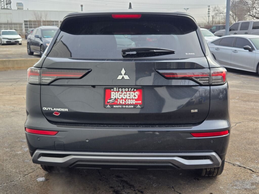 New 2026 Mitsubishi Outlander SEL AWD/4WD image 11