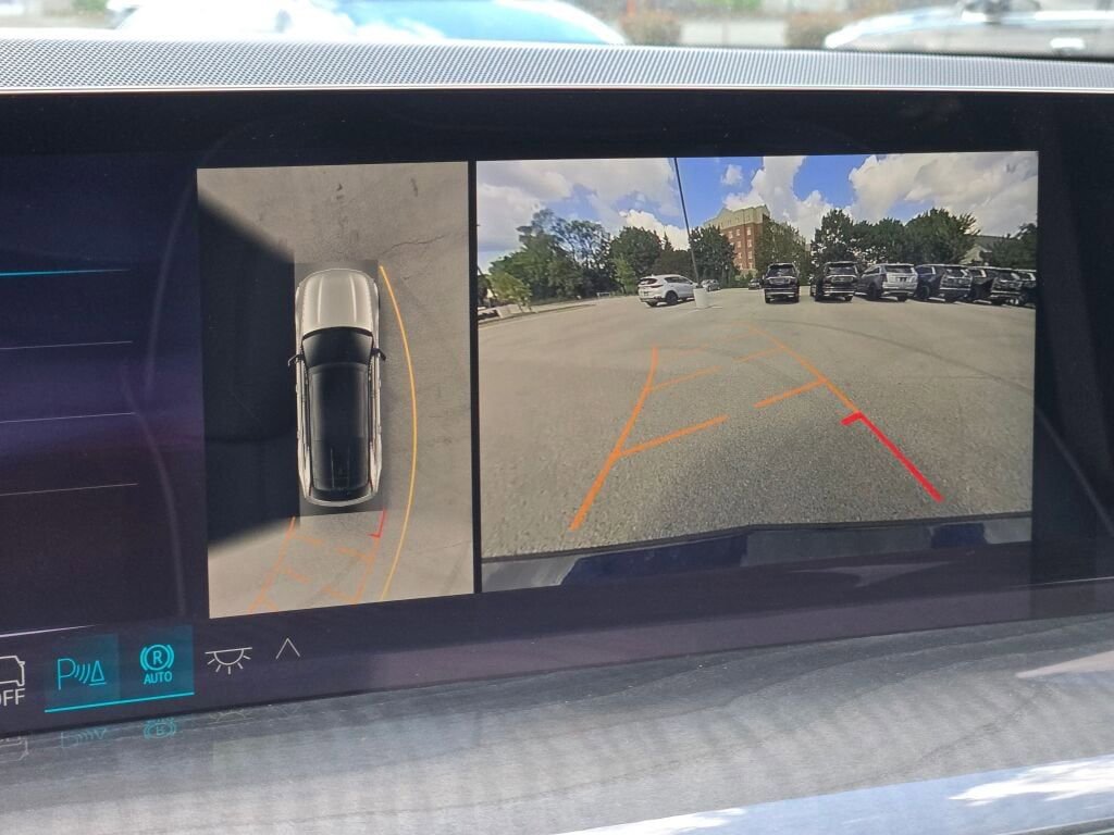 New 2026 Cadillac Escalade IQ Sport 2 w/ LPO, ONYX Package image 27