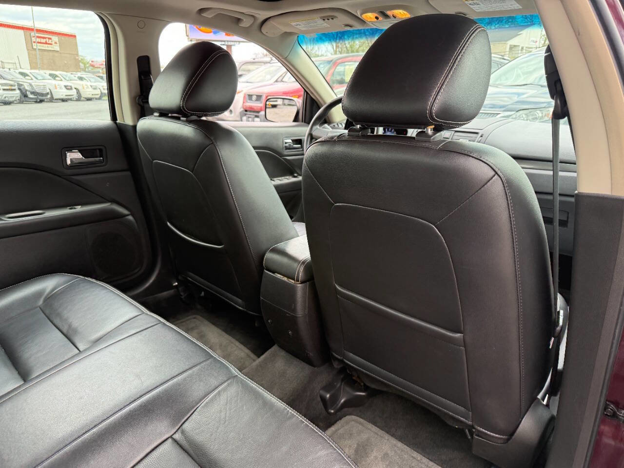 Used 2011 Ford Fusion SEL w/ 302A Rapid Spec Order Code image 33
