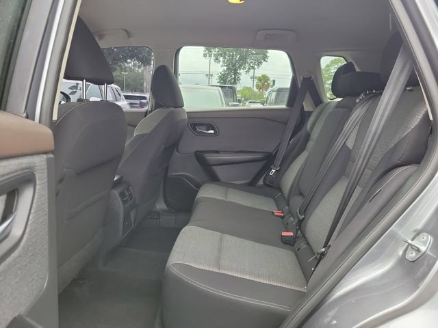 Used 2021 Nissan Rogue SV FWD image 15
