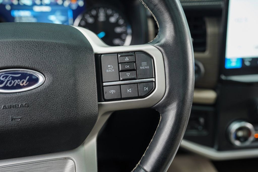 Used 2022 Ford Expedition Max Limited AWD/4WD image 32