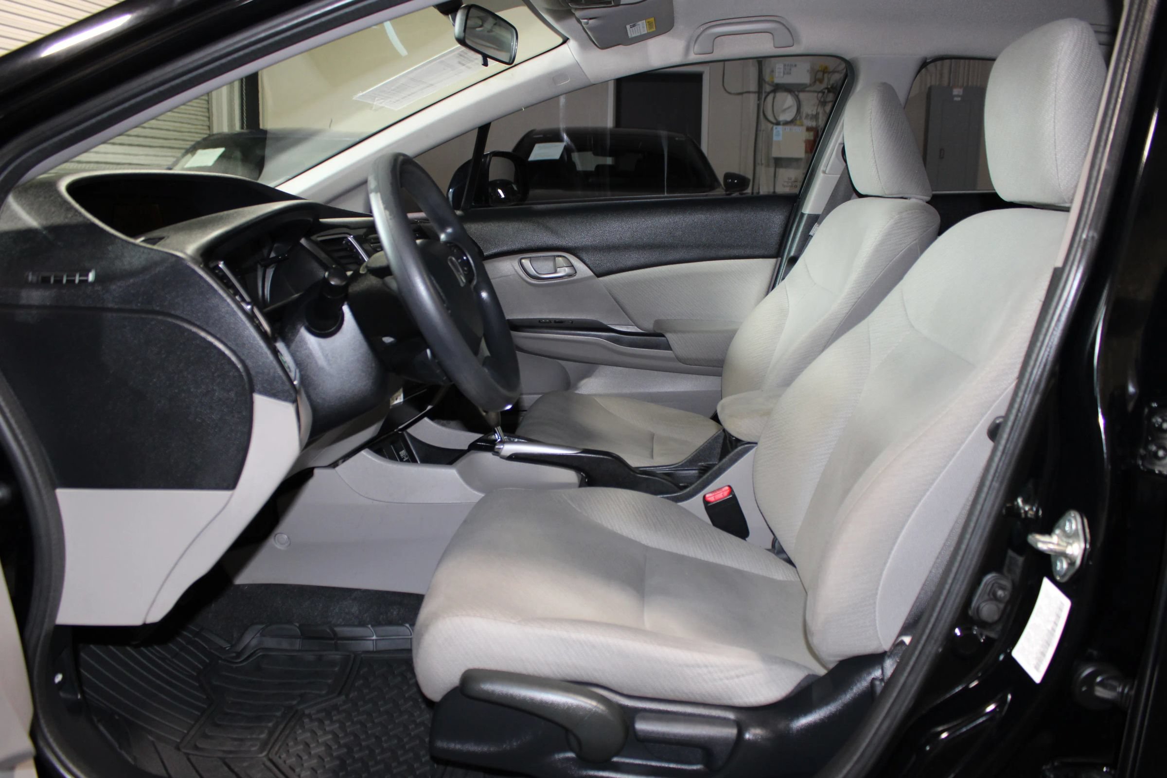 Used 2013 Honda Civic LX image 10