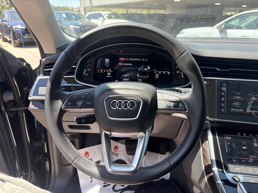 Used 2023 Audi Q8 Premium AWD/4WD image 20