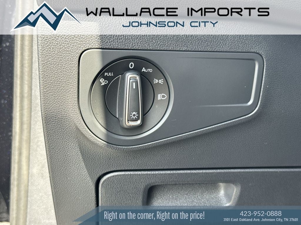 Certified 2024 Volkswagen Tiguan SEL R-Line AWD/4WD image 34