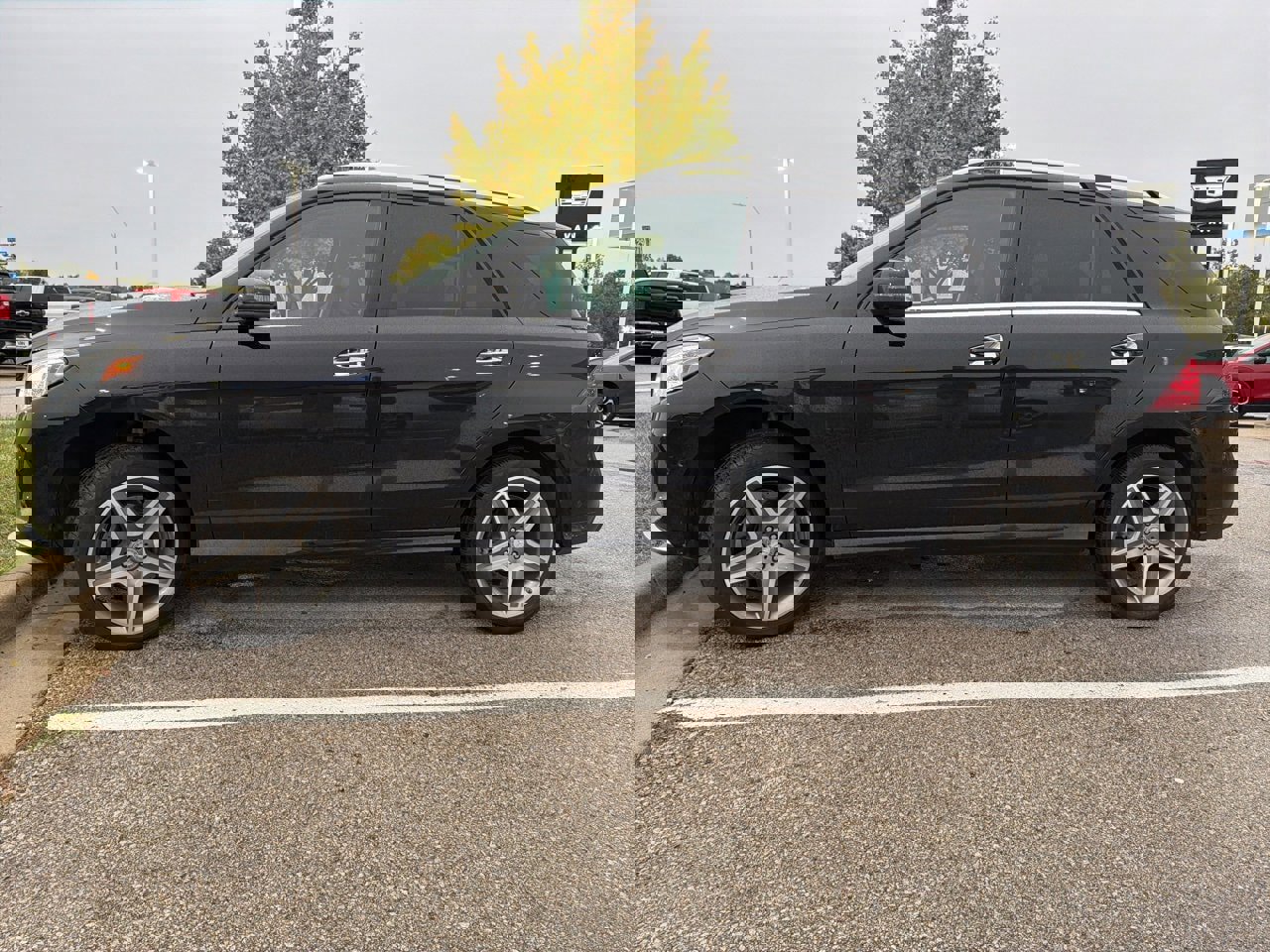 Used 2016 Mercedes-Benz GLE 400 4MATIC image 3