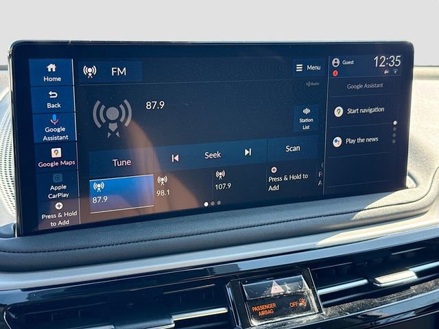 Used 2025 Acura MDX w/ Technology Package image 17