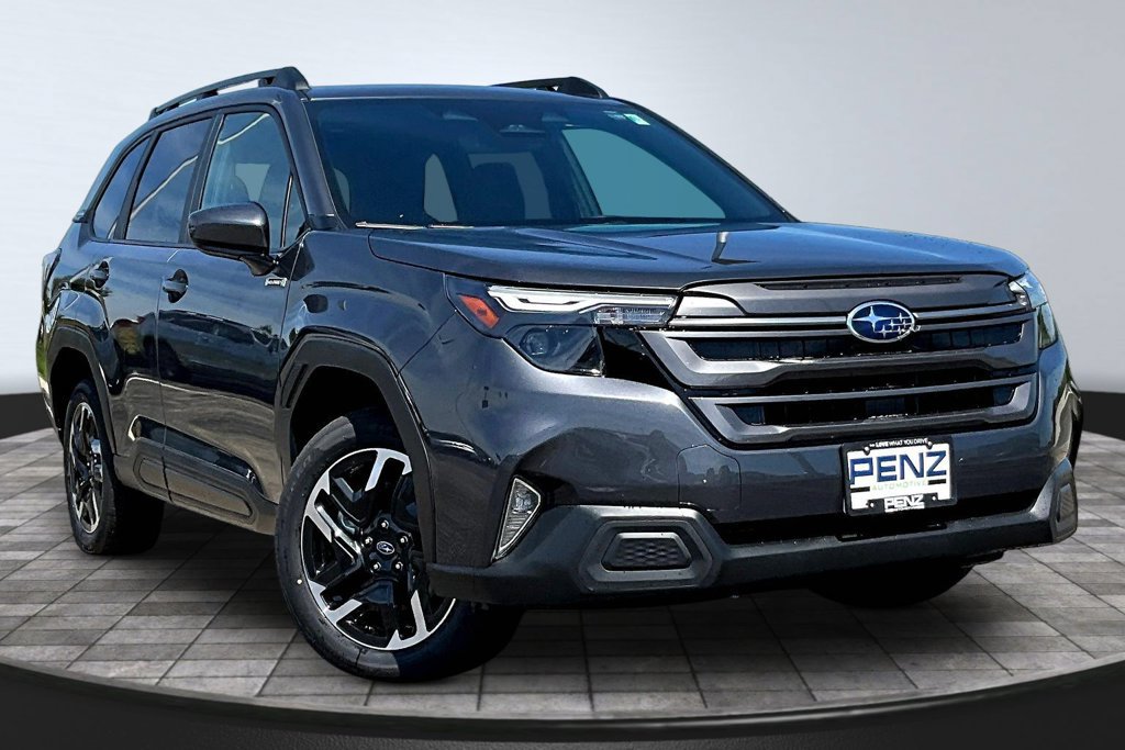 New 2026 Subaru Forester Touring AWD/4WD image 2