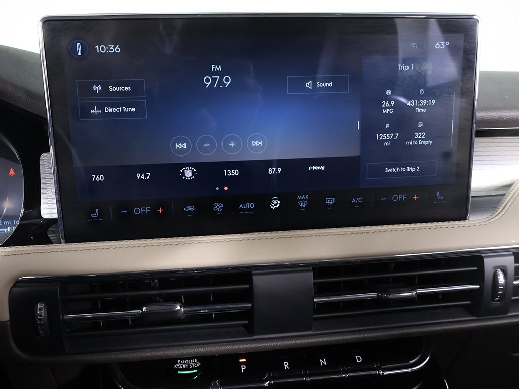 Used 2023 Lincoln Corsair AWD w/ Towing Package image 41