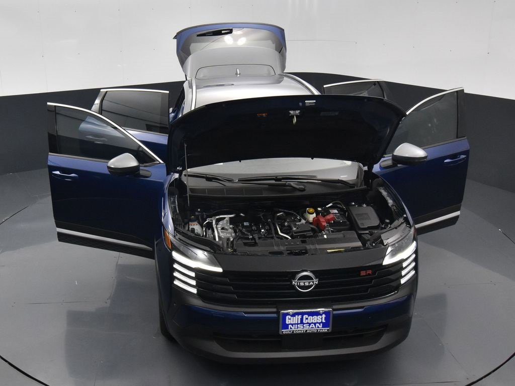 Certified 2025 Nissan Kicks SR image 39