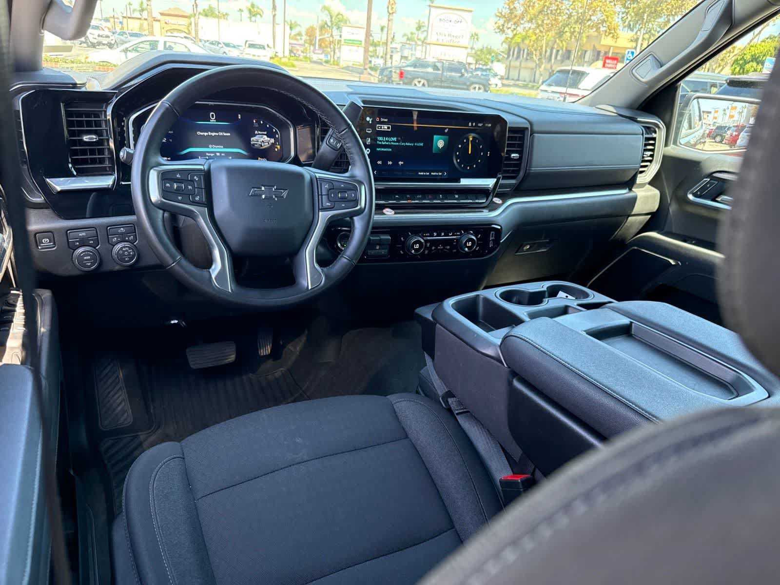 Used 2026 Chevrolet Silverado 1500 RST AWD/4WD image 24