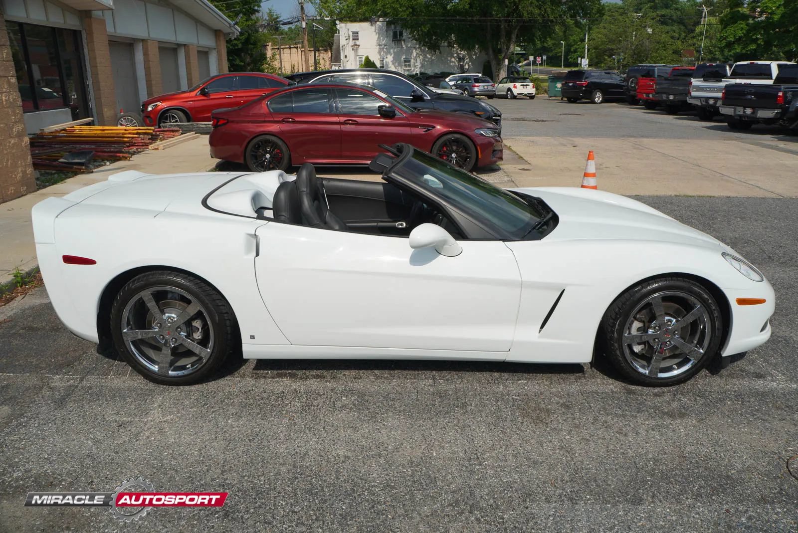 Used 2009 Chevrolet Corvette Convertible w/ Preferred Equipment Group RWD image 8
