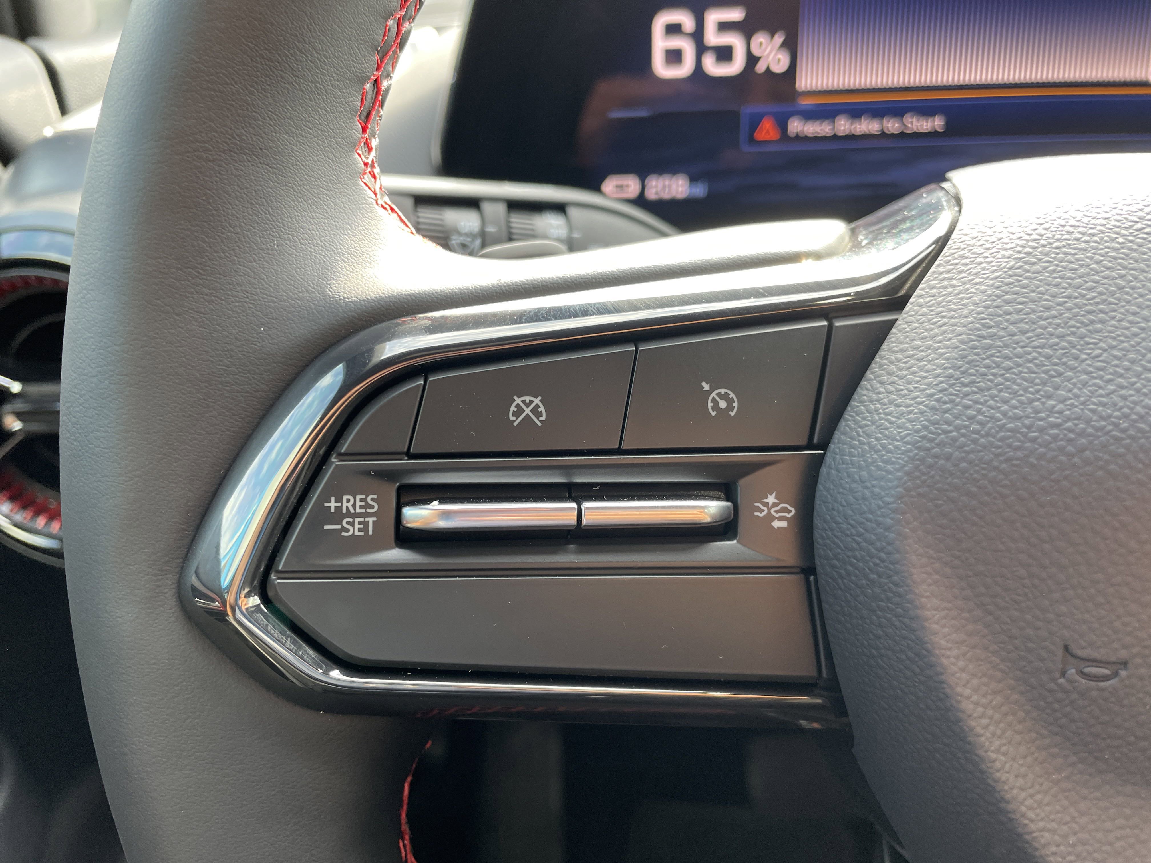 New 2025 Chevrolet Equinox EV RS image 41