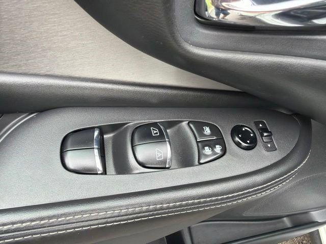 Used 2021 Nissan Murano SL AWD/4WD image 13